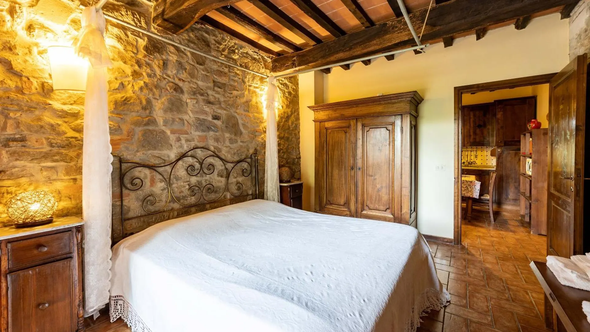 Farm stay Fattoria Montalbano Villa Reggello Italy